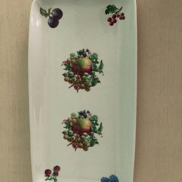 Naaman Israel Fine Porcelain Rectangular and Oval Serving Trays 6”x 13” - Picture 6 of 11